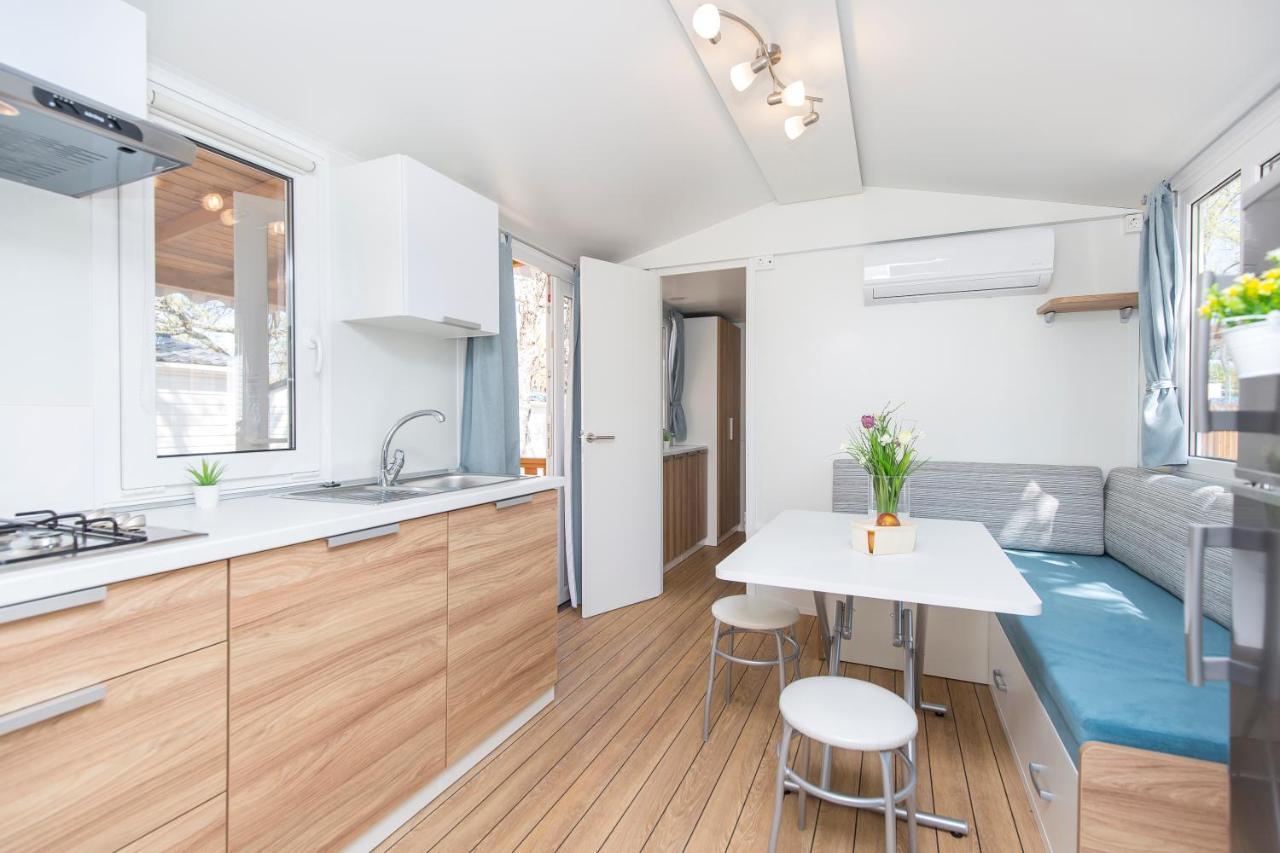 Albatross Mobile Homes On Camping Cala Canyelles Lloret de Mar Extérieur photo